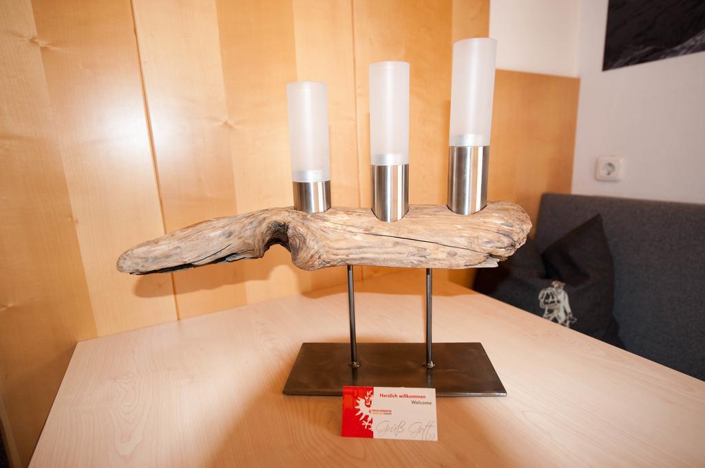 Grossglocknerappartement Kals-am Großglockner Δωμάτιο φωτογραφία